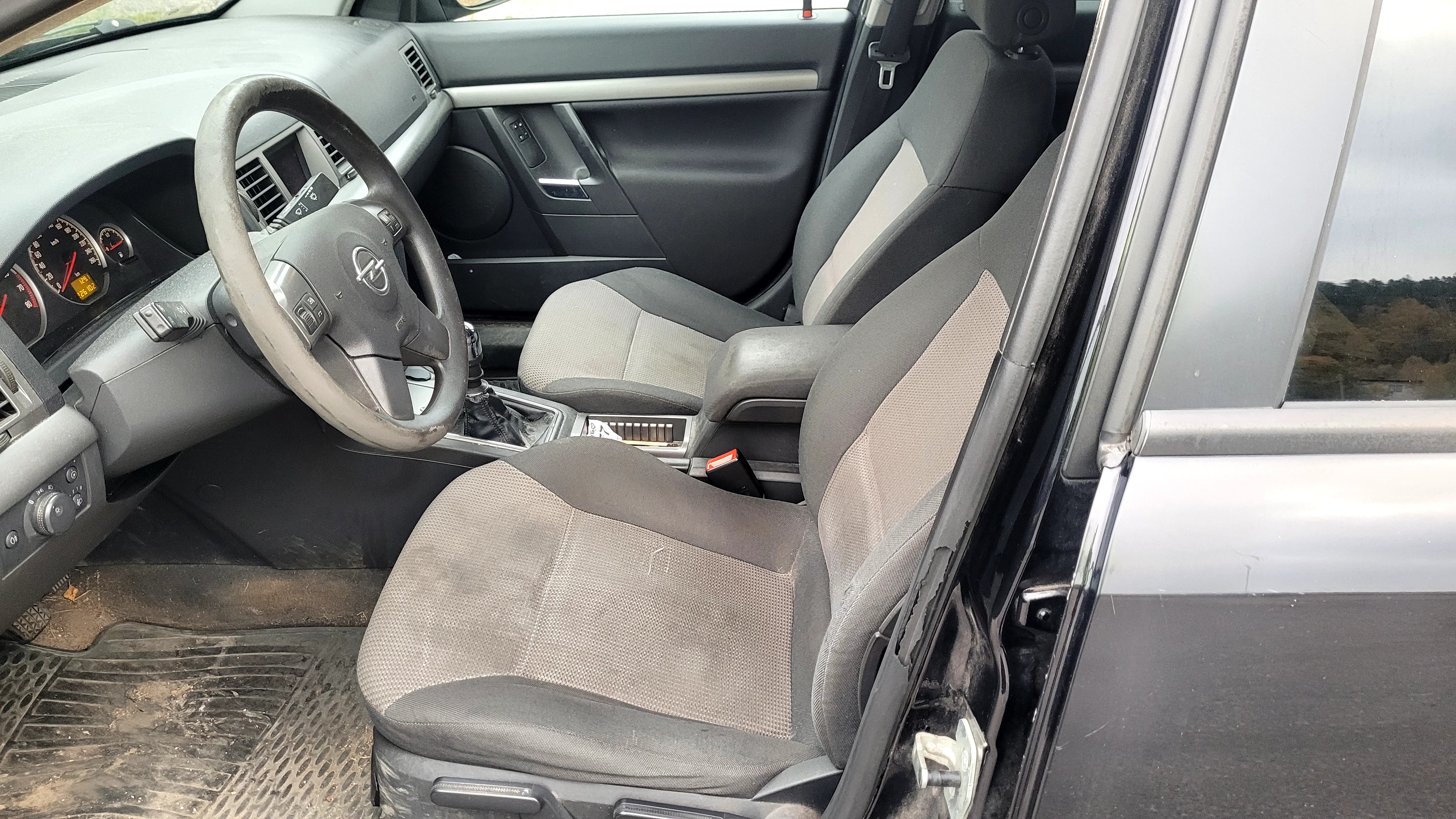 Opel Vectra 2.0 Turbo 2005, bild 7/7