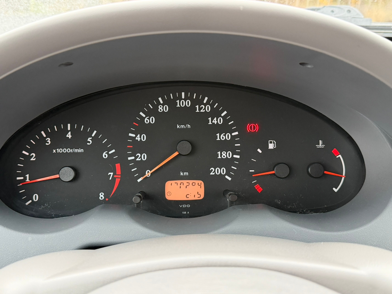 Nissan Micra 1.4 2002, bild 4/5