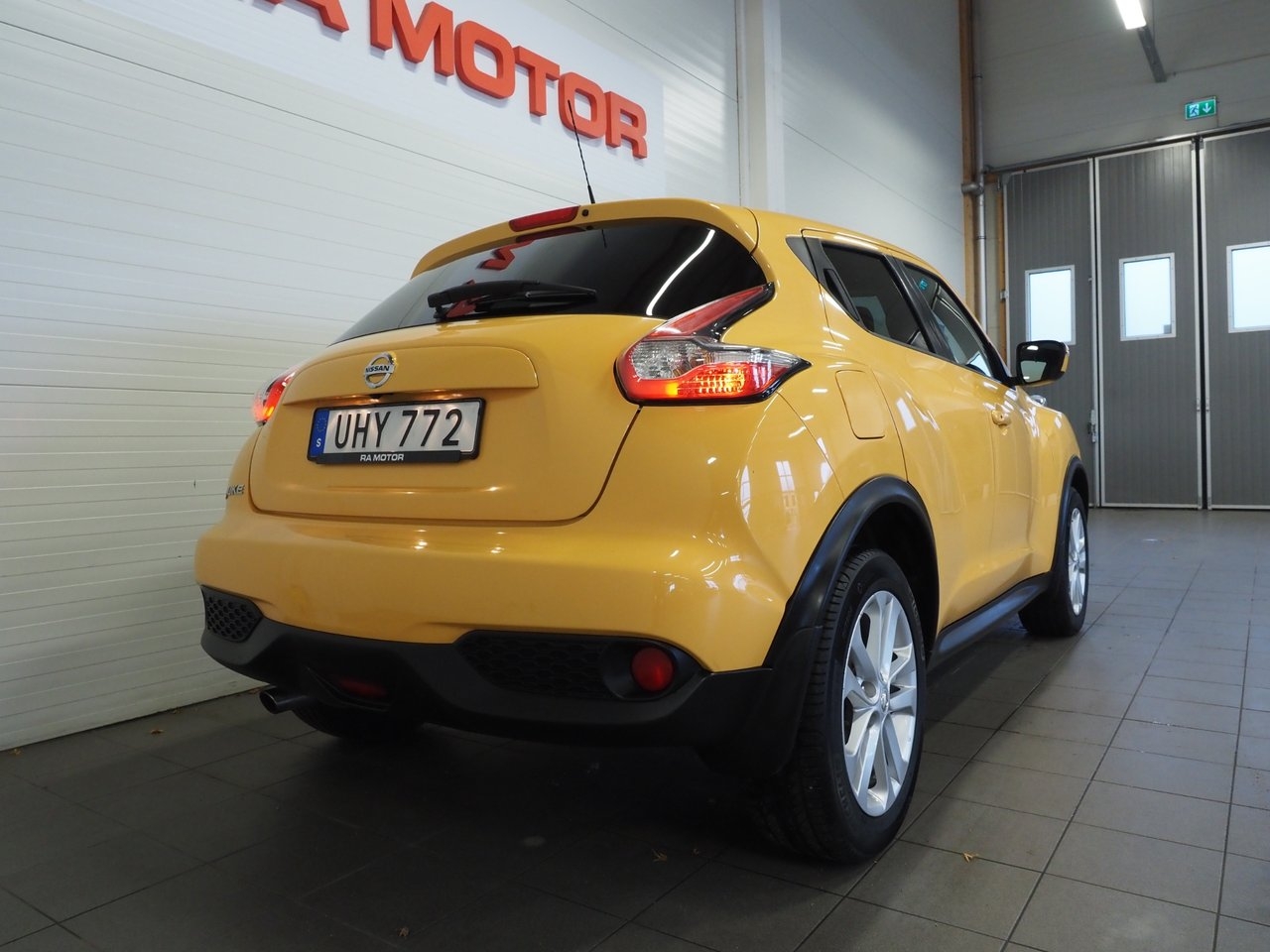 Nissan Juke 1.2 DIG-T N-CONNECTA 2016, bild 6/10