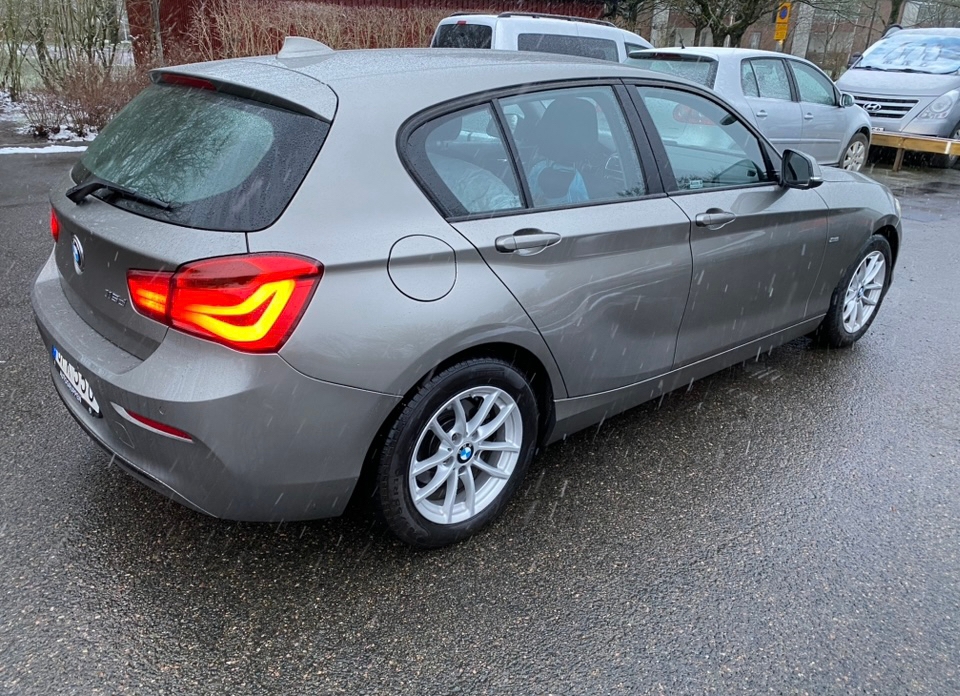 BMW 116d 2016, bild 5/7