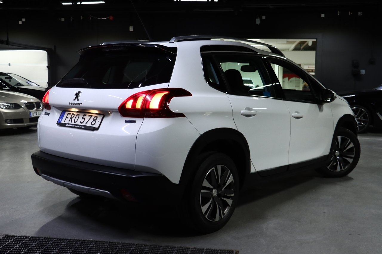 Peugeot 2008 1.2 PureTech 82 Allure 2017, bild 4/10