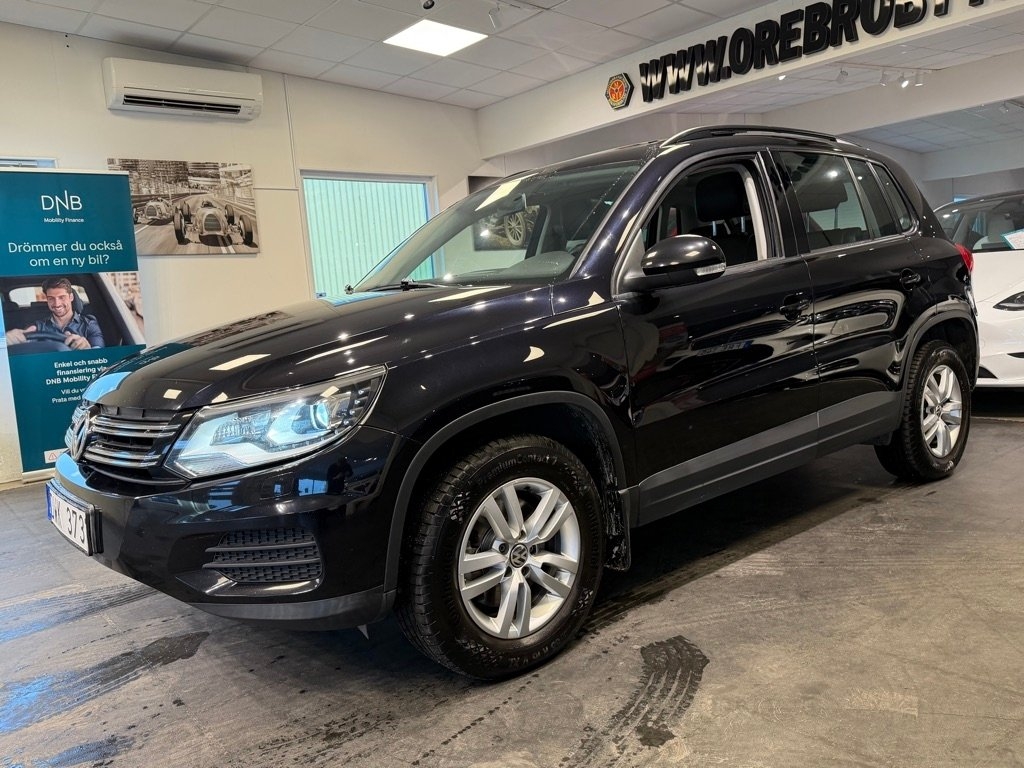 Volkswagen Tiguan 2.0 TDI Track & Field 2012, bild 2/10