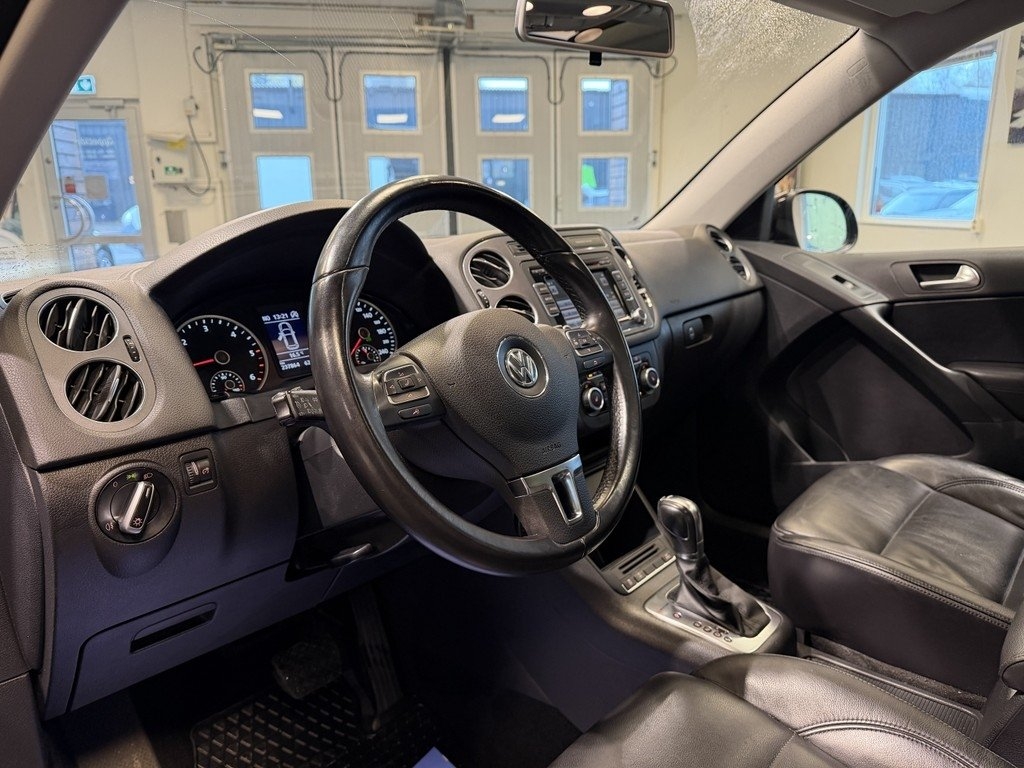 Volkswagen Tiguan 2.0 TDI Track & Field 2012, bild 7/10