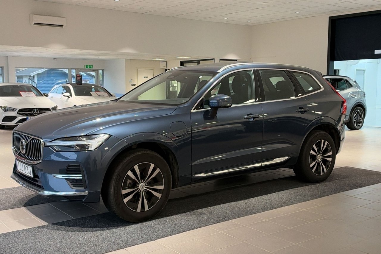 Volvo XC60 T6 Core 2024, bild 3/10