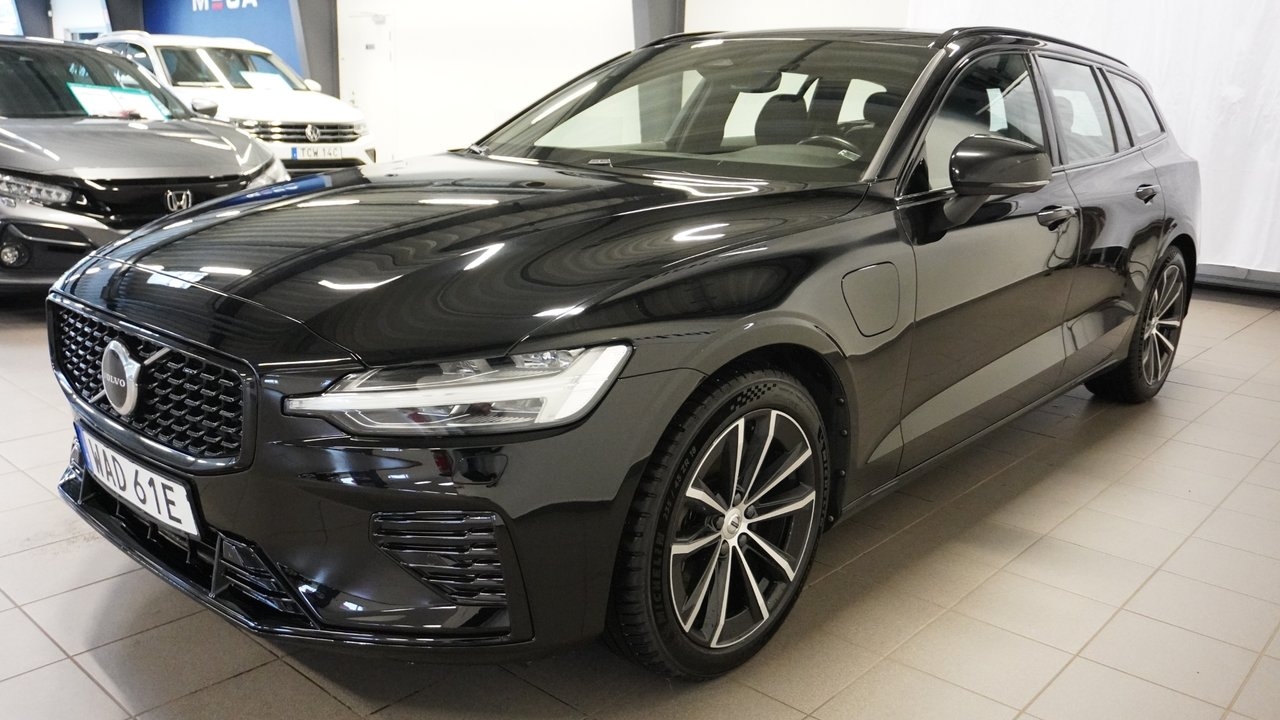 Volvo V60 T6 Plus Dark 2023, bild 7/10