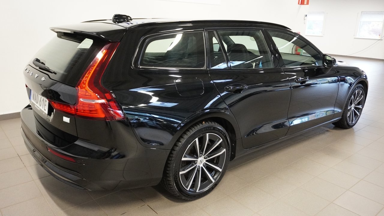 Volvo V60 T6 Plus Dark 2023, bild 3/10
