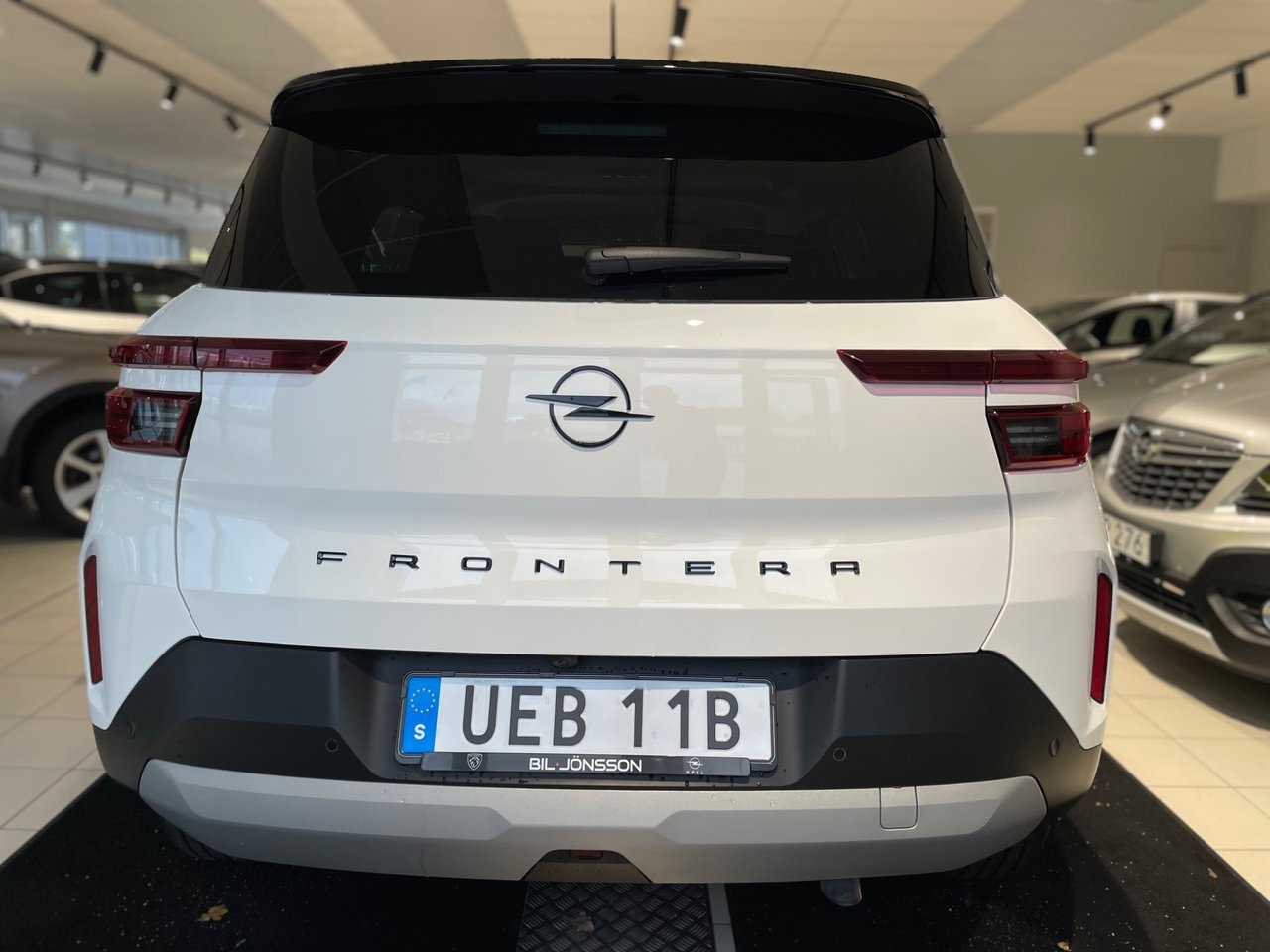 Opel Frontera 1.2 Turbo Hybrid 48V 2025, bild 5/10