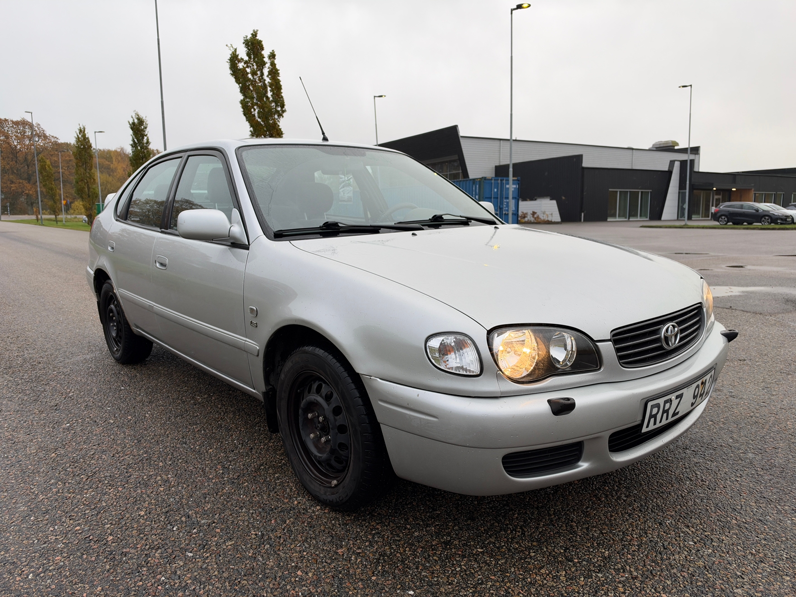 Toyota Corolla 1.6 2000, bild 4/7