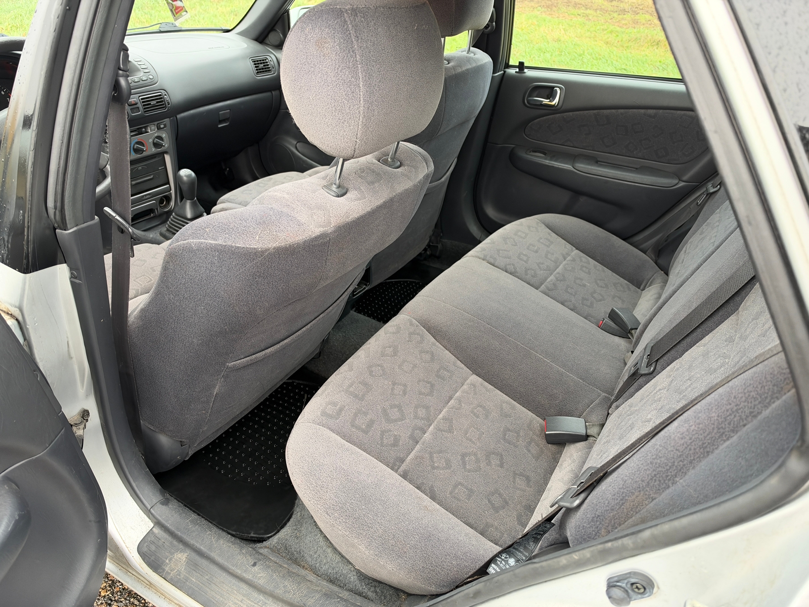 Toyota Corolla 1.6 2000, bild 6/7