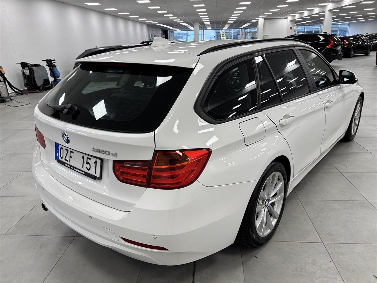 BMW 320d 2013, bild 3/10