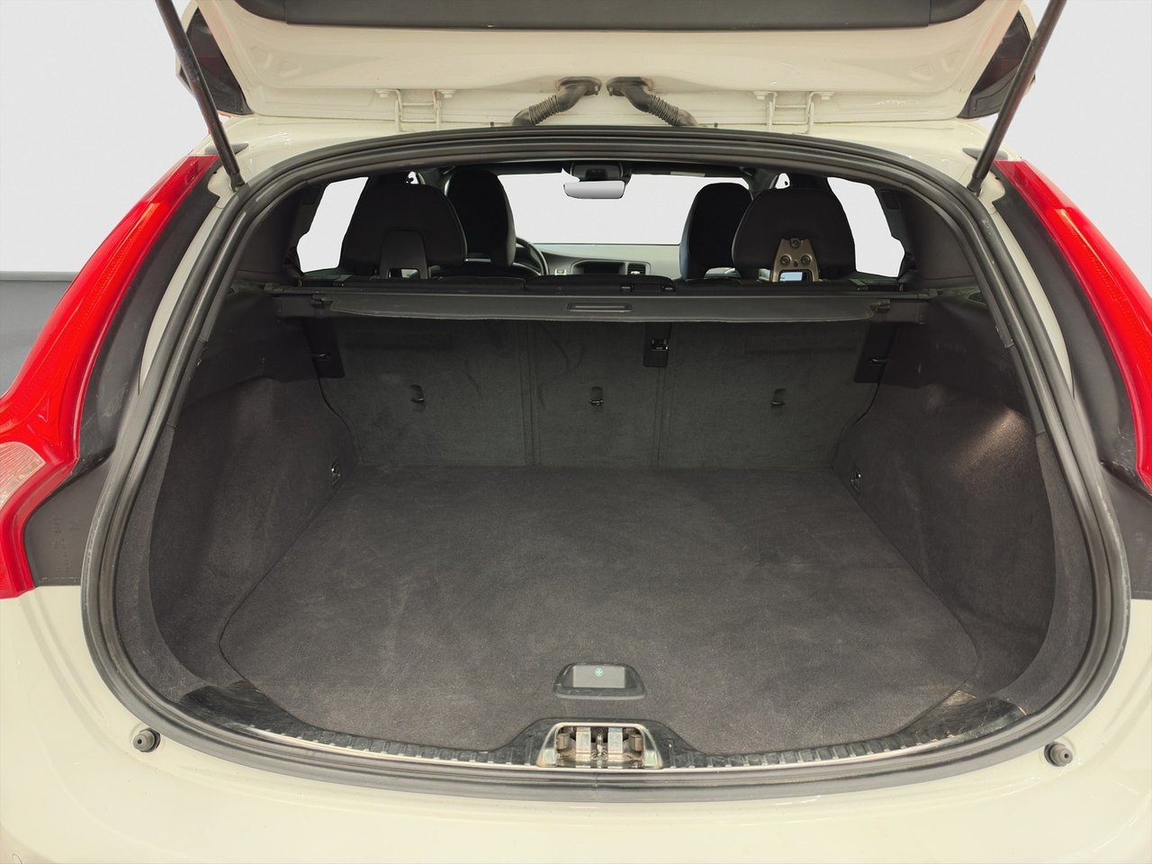 Volvo V60 D3 Momentum Classic 2018, bild 5/10