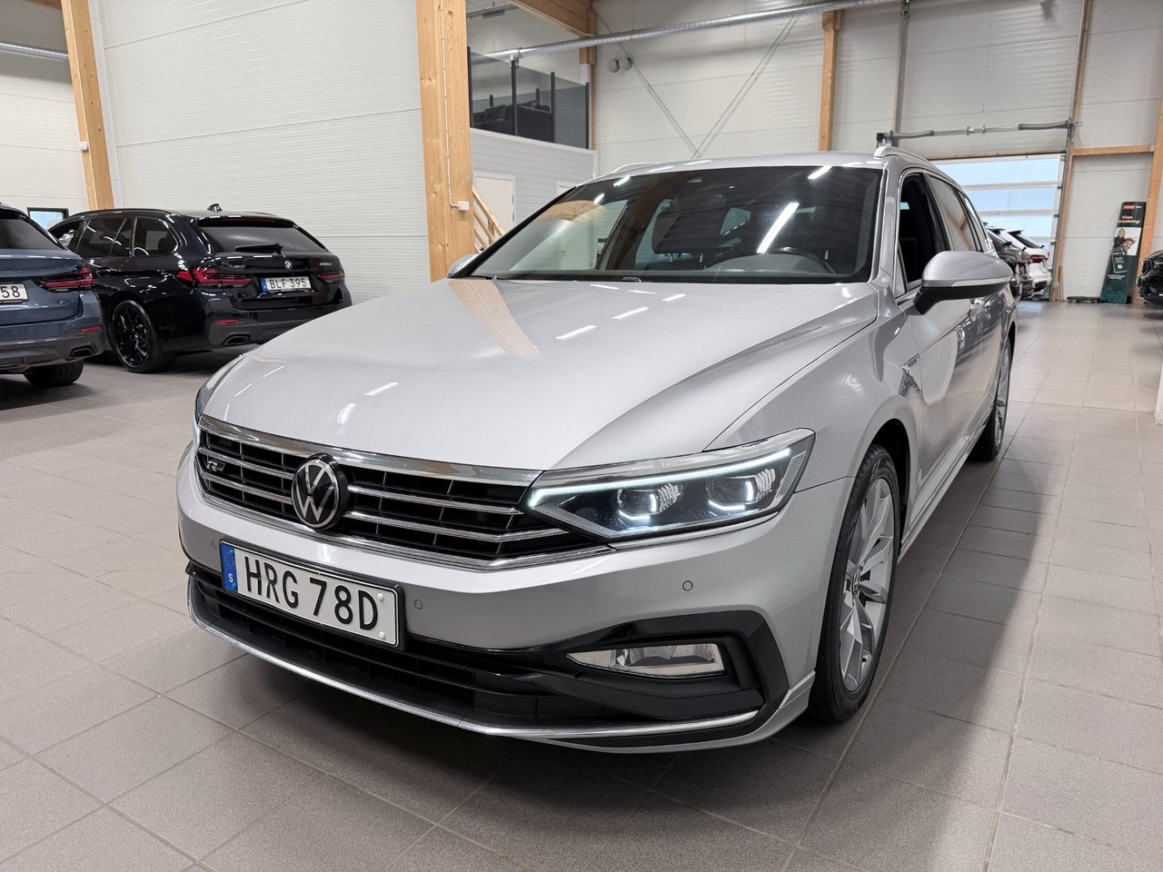 Volkswagen Passat 2.0 TDI SCR R-Line 2022, bild 4/10