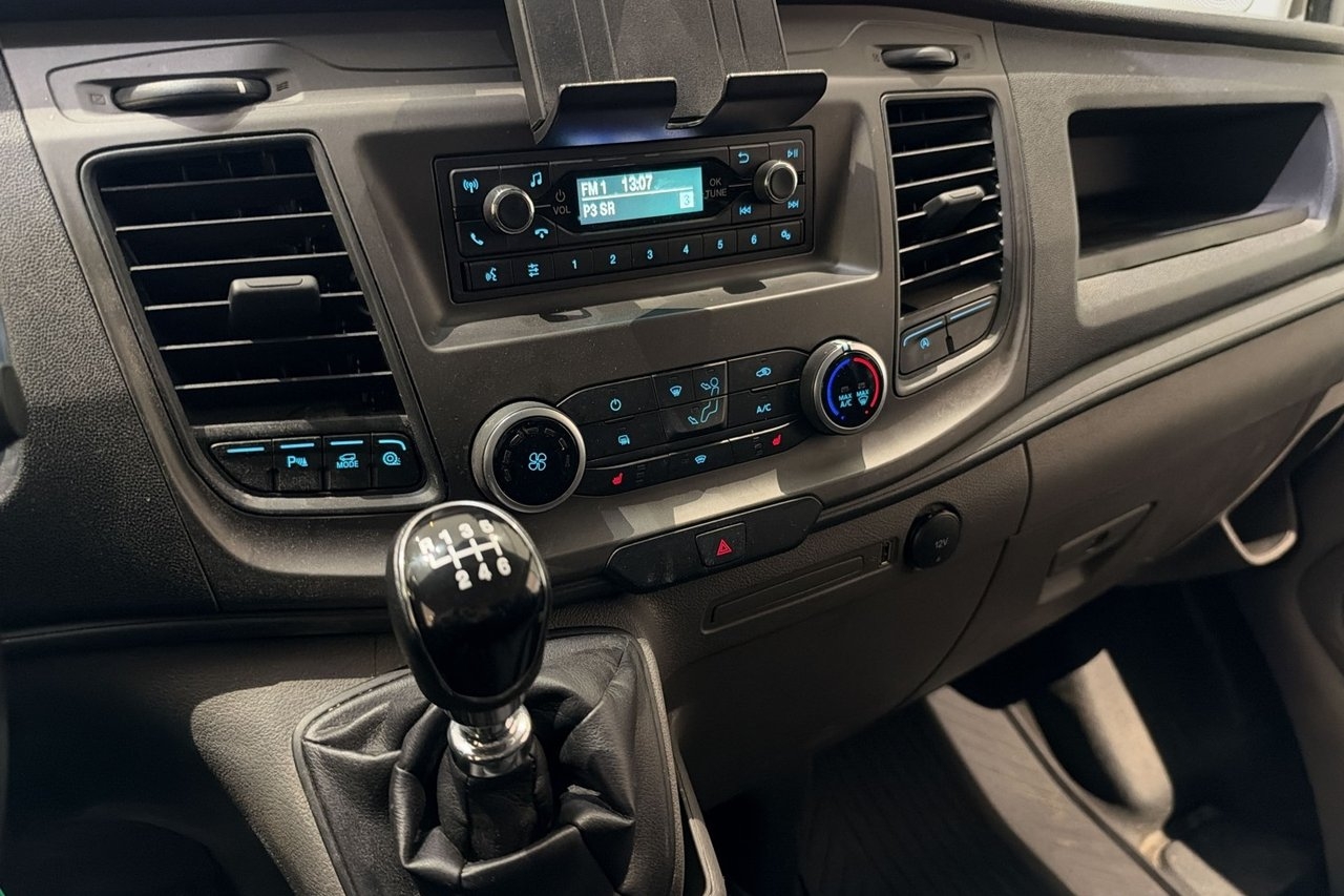 Ford Transit Custom 2023, photo 9/10