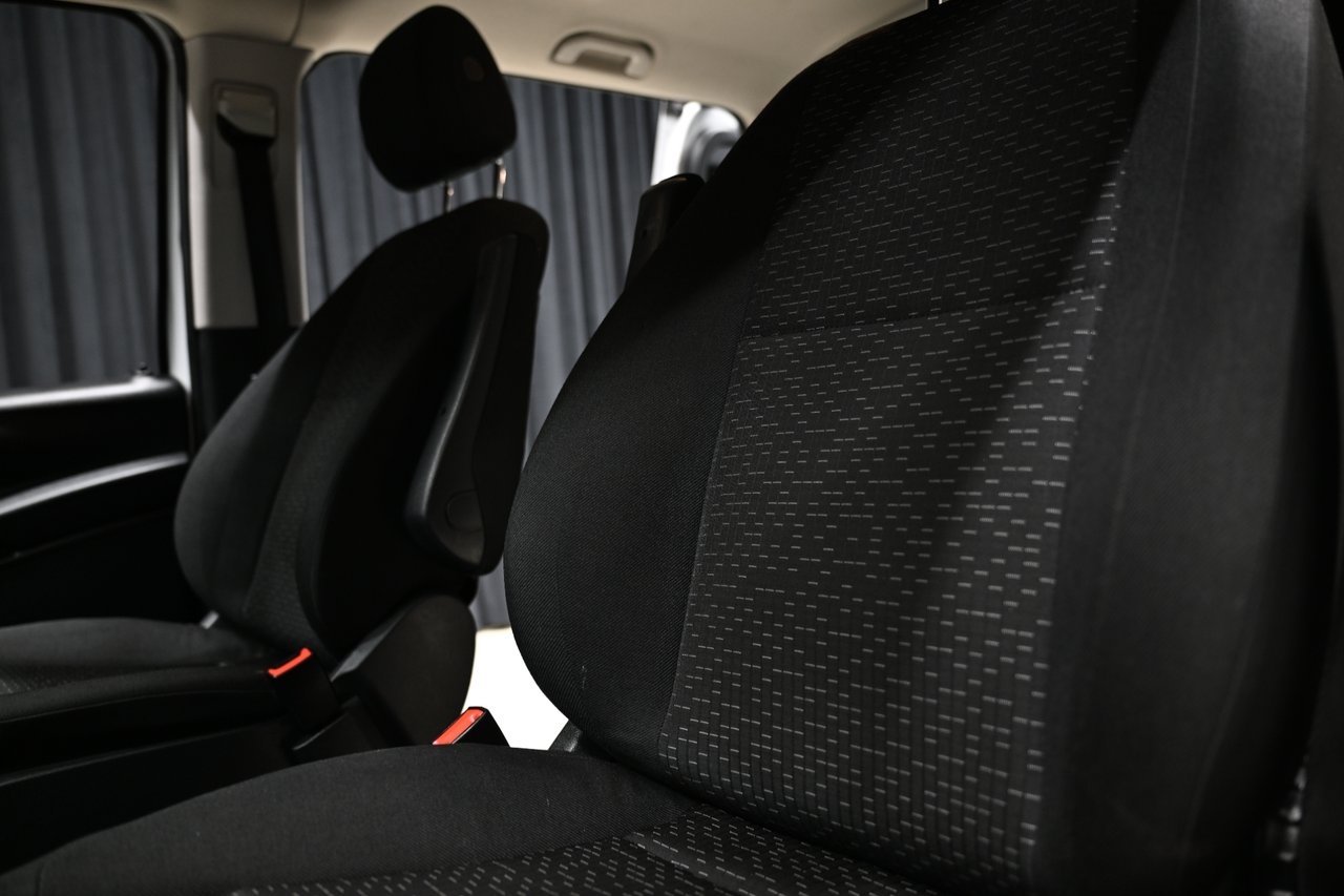 Mercedes-Benz Vito 2022, bild 7/10