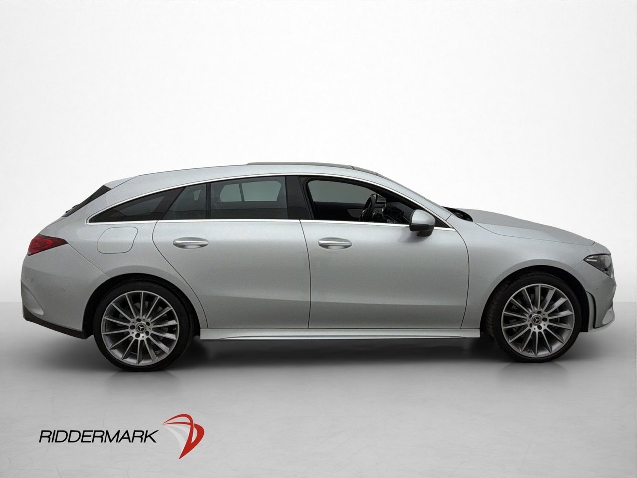 Mercedes-Benz CLA 250 e AMG 2023, bild 4/10