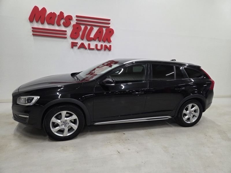 Volvo V60 Cross Country D4