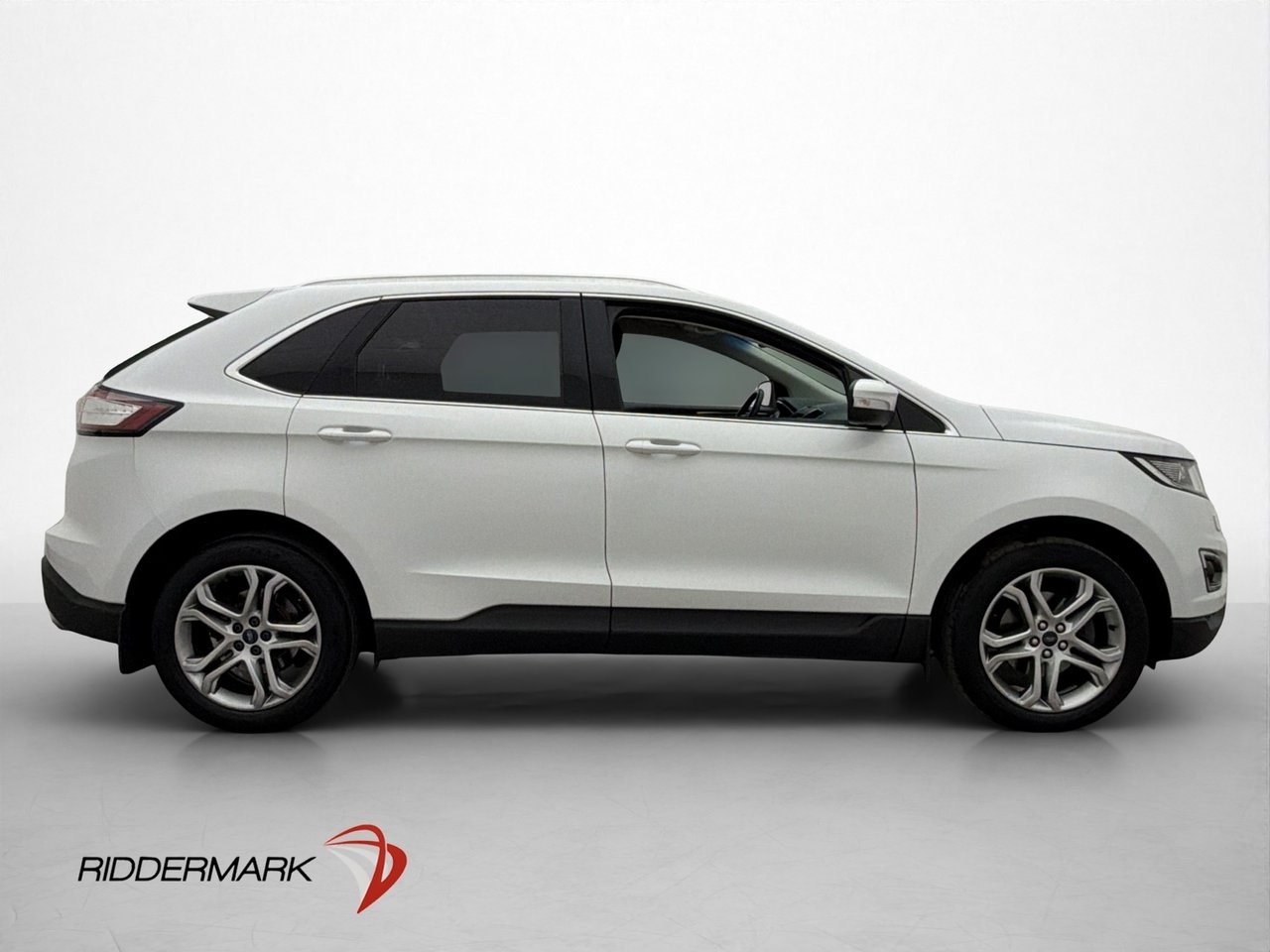 Ford Edge 2.0 TDCi Bi-Turbo Titanium 2016, bild 5/10
