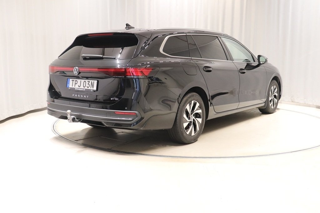 Volkswagen Passat 1.5 TSI Business 2024, bild 4/10