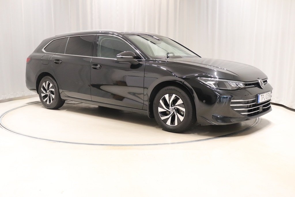 Volkswagen Passat 1.5 TSI Business 2024, bild 3/10