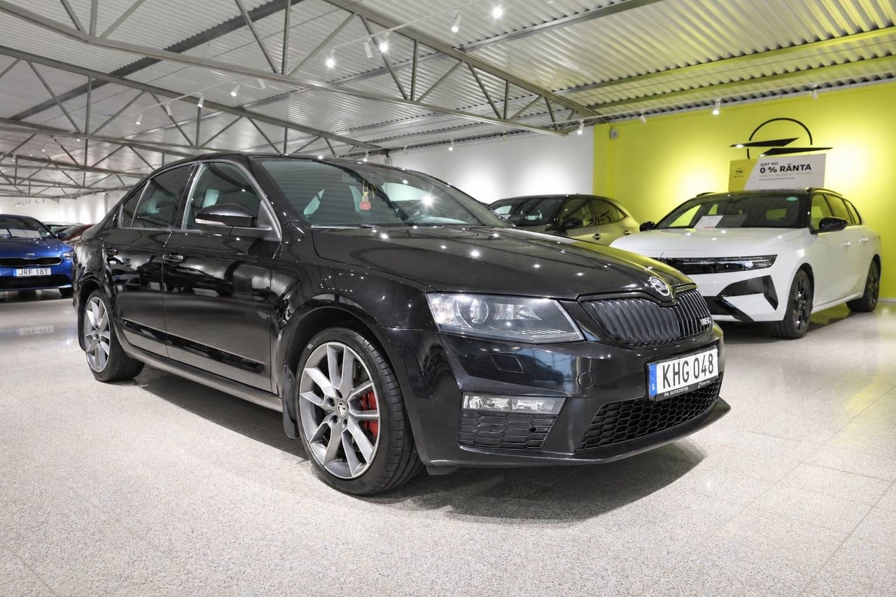 Skoda Octavia RS 220 2015, bild 4/10