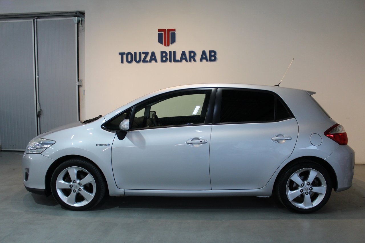 Toyota Auris 1.8 Hybrid Comfort 2010, bild 5/10