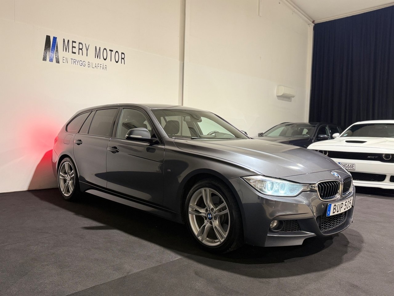 BMW 330d M Sport 2015, bild 2/10
