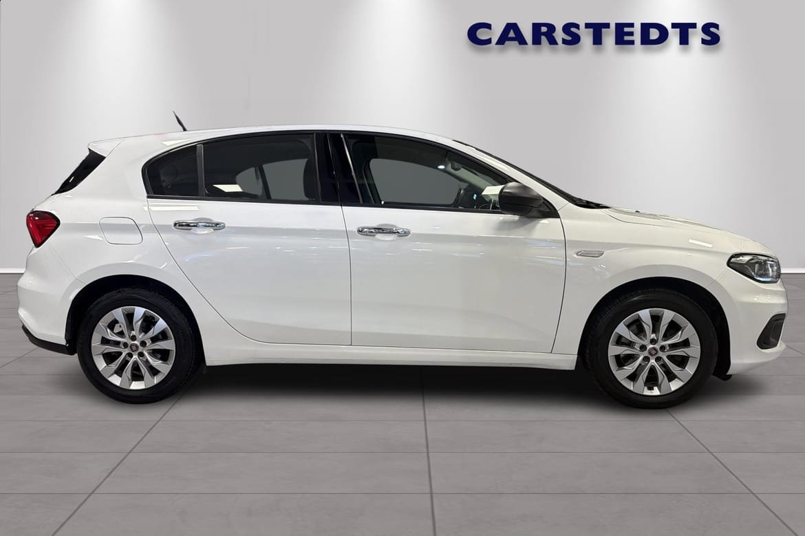 Fiat Tipo 1.6 E-torQ Lounge 2017, bild 2/10