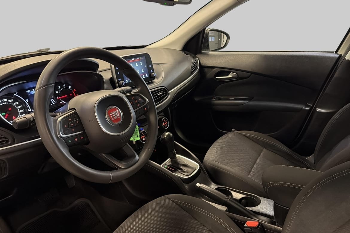 Fiat Tipo 1.6 E-torQ Lounge 2017, bild 7/10