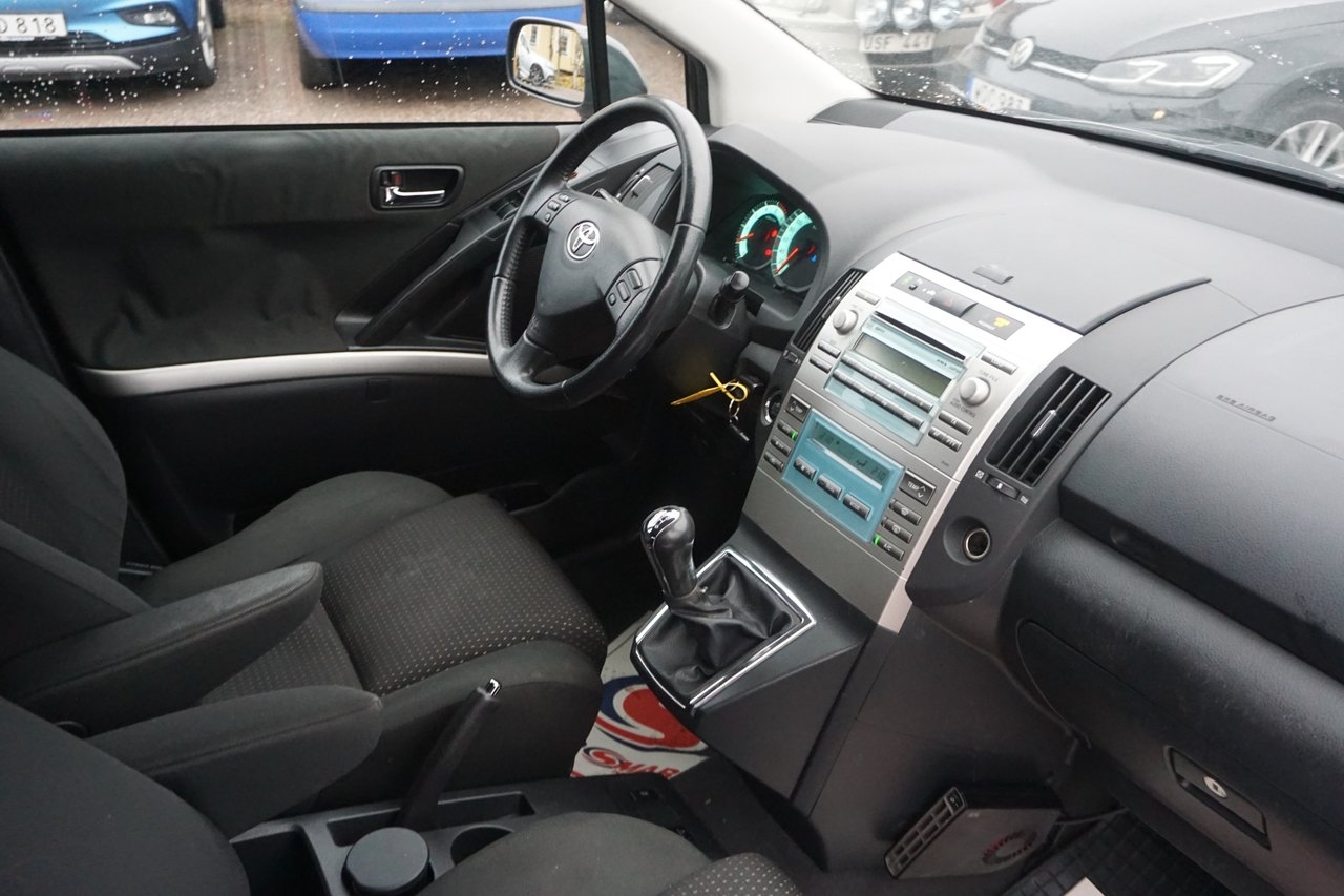 Toyota Corolla Verso 2009, bild 5/7