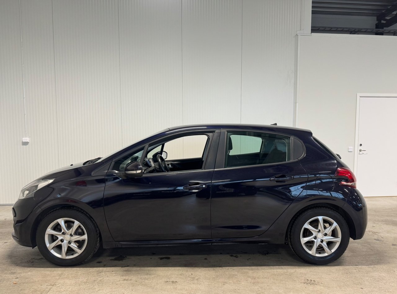 Peugeot 208 1.2 PureTech 82 2019, bild 5/10