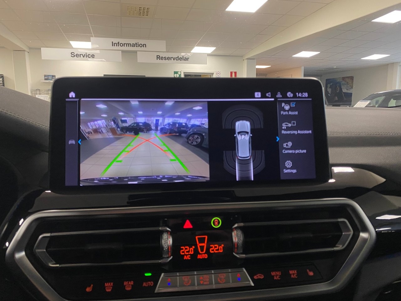 BMW iX3 2022, bild 7/10