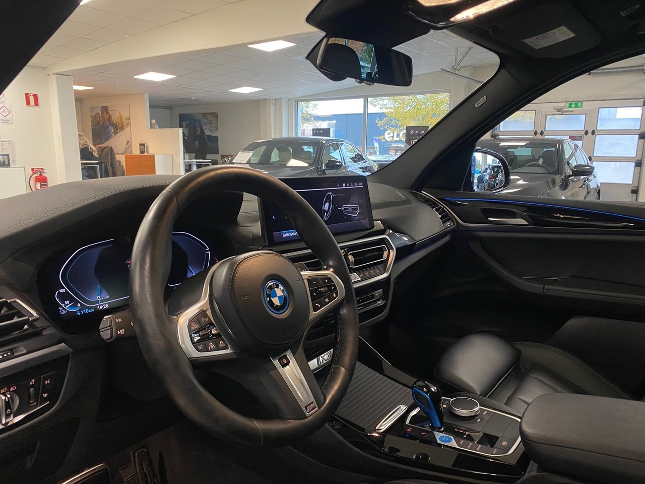 BMW iX3 2022, bild 4/10