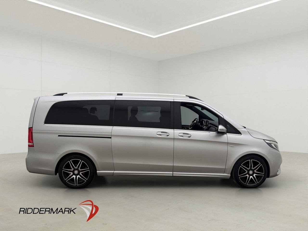 Mercedes-Benz V 250 d AMG 2016, bild 2/10