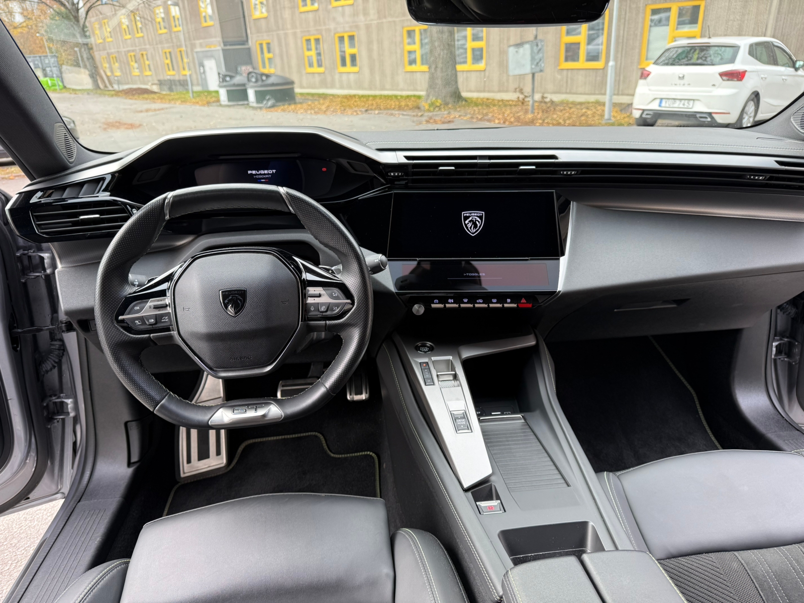 Peugeot 308 1.2 PureTech 130 GT Line 2024, bild 7/10
