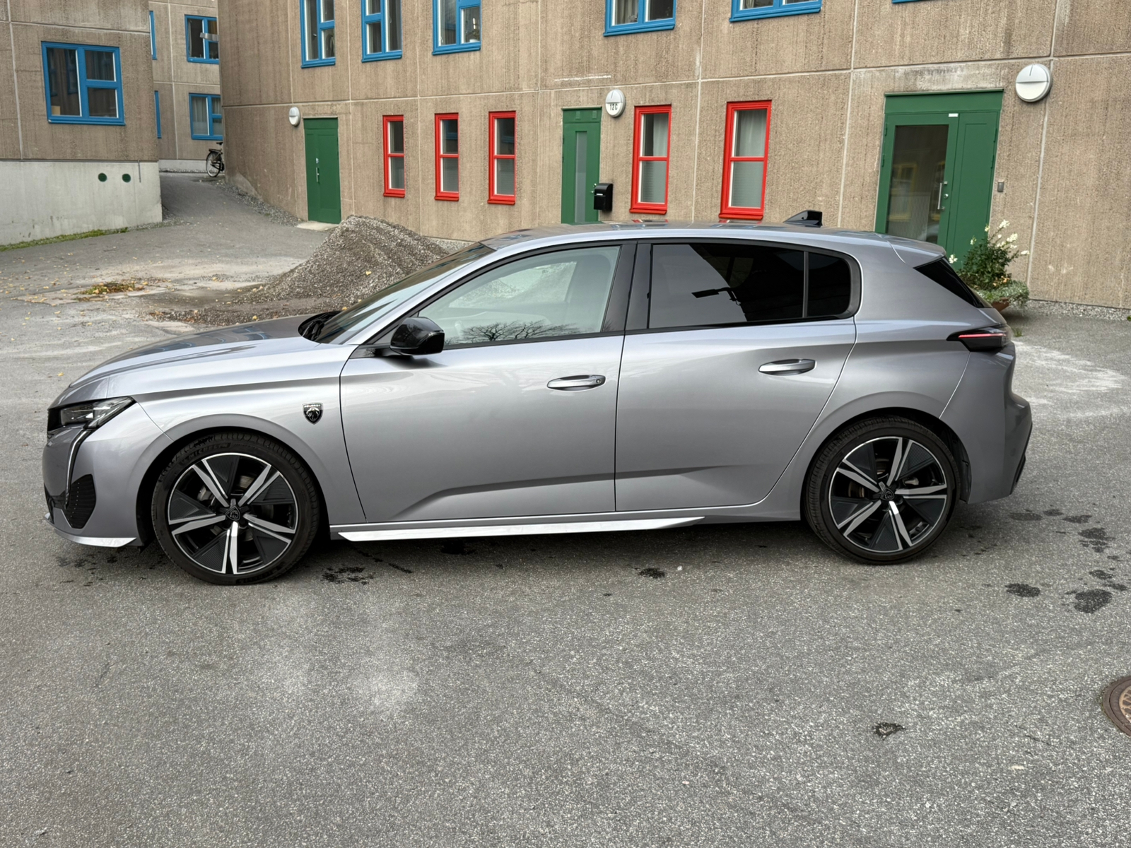 Peugeot 308 1.2 PureTech 130 GT Line 2024, bild 5/10