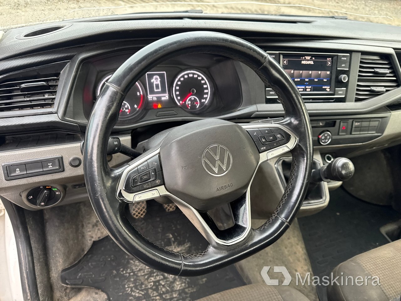 Volkswagen Transporter 2022, bild 7/8