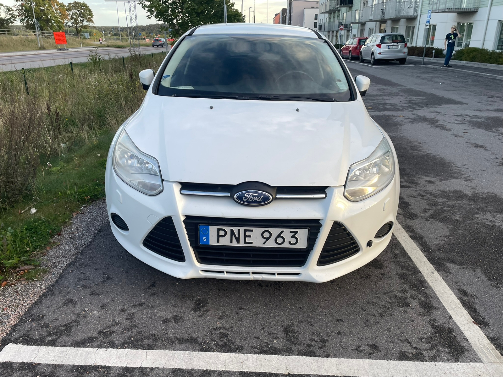 Ford Focus 1.6 TDCi ECOnetic 2014, bild 5/8