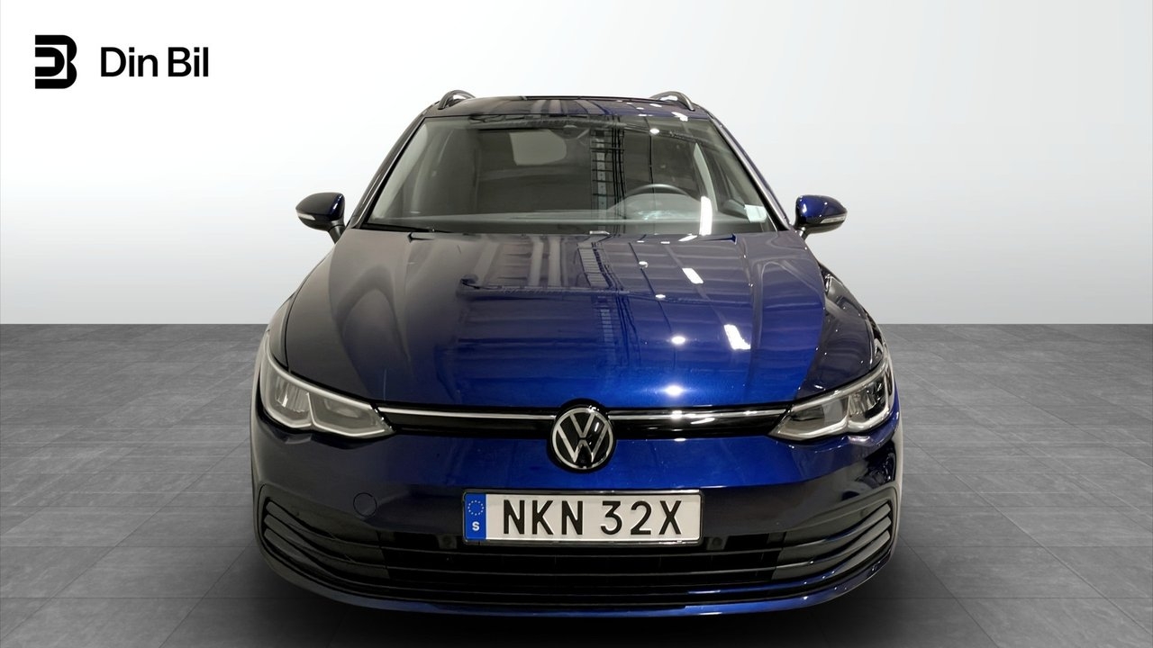 Volkswagen Golf 1.5 eTSI 2024, bild 4/10