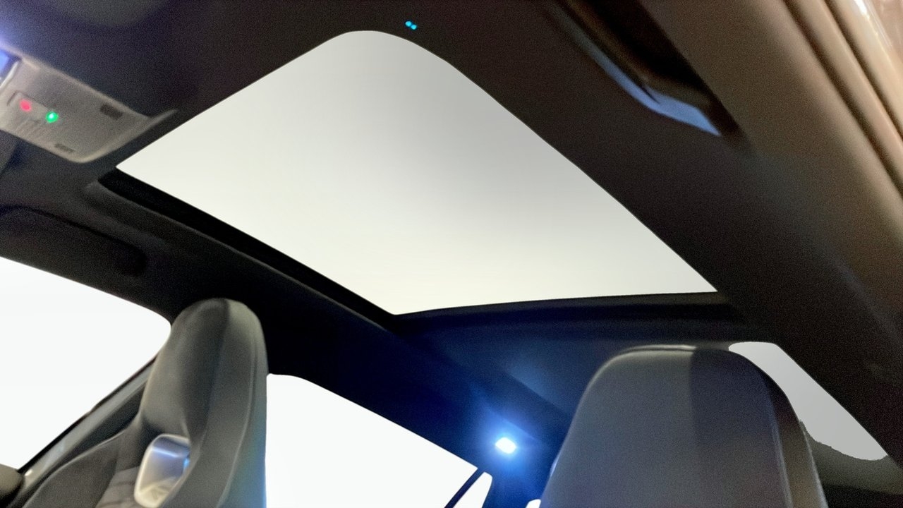 Volkswagen Passat R-Line Style 2027, photo 9/10