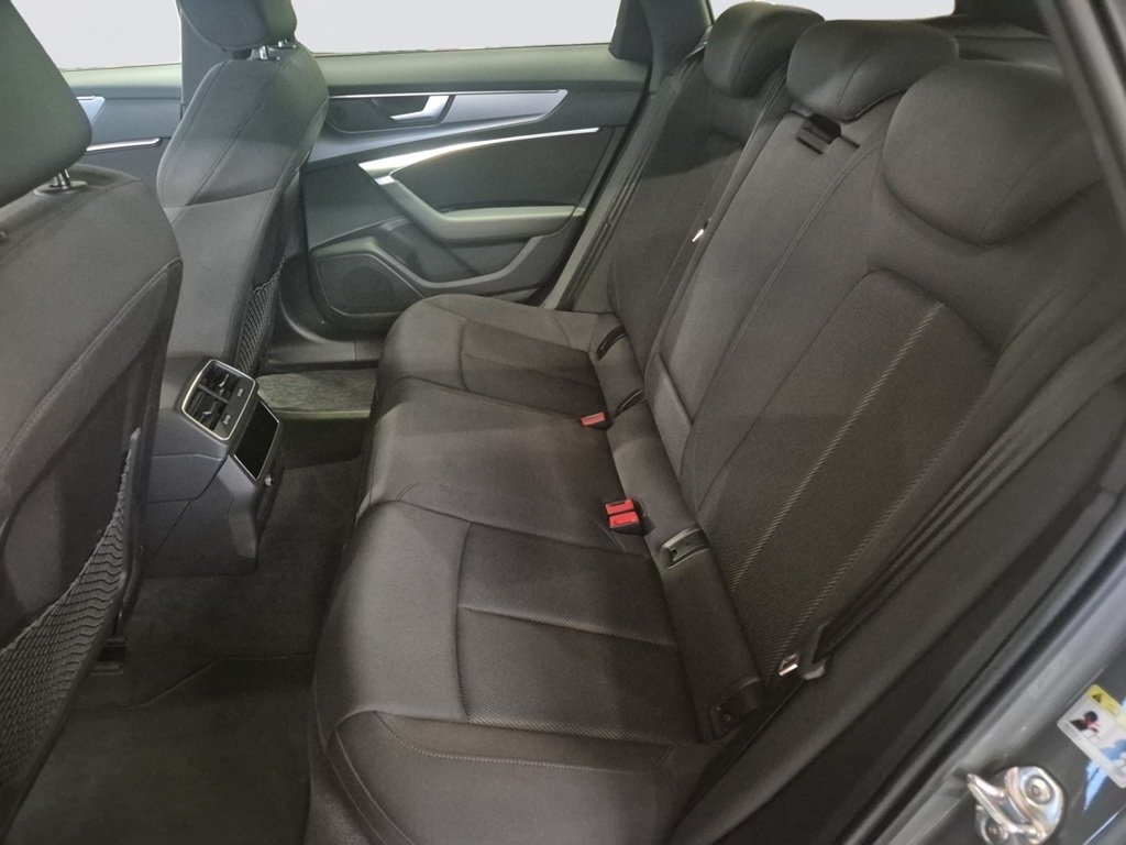 Audi A6 2024, photo 8/9