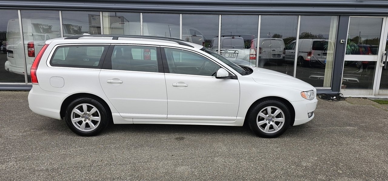 Volvo V70 D4 Momentum 2014, bild 5/10