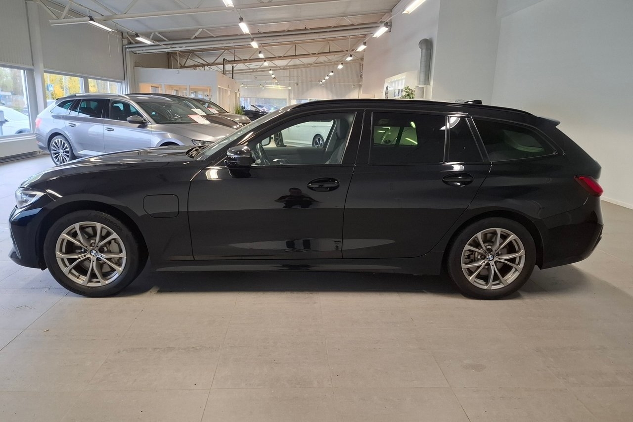 BMW 330e Sport Line 2021, bild 6/10