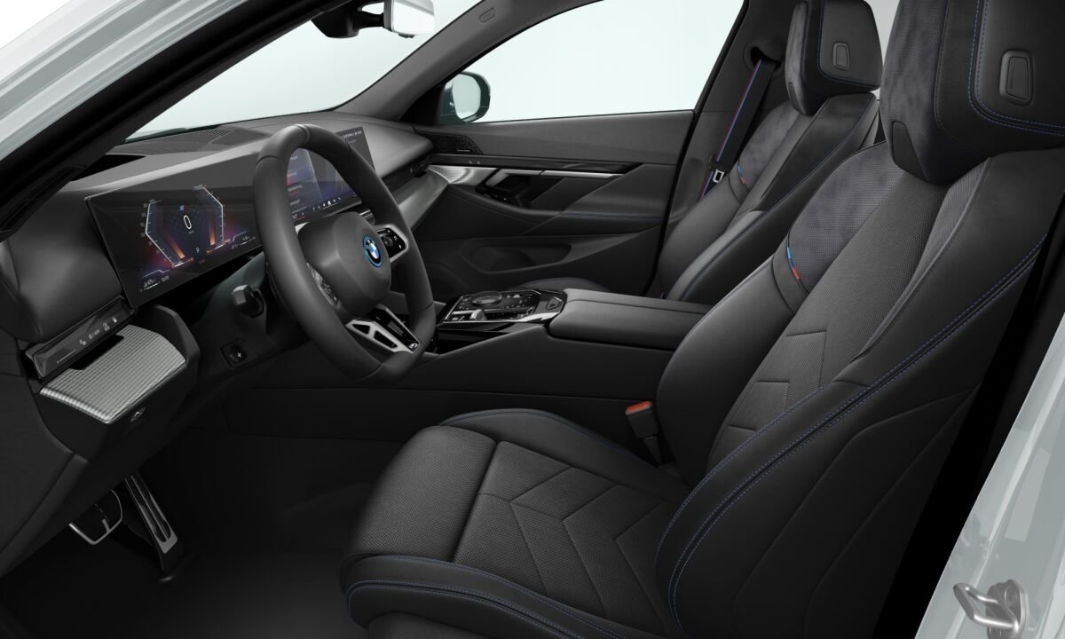 BMW 530e M Sport 2027, photo 3/3