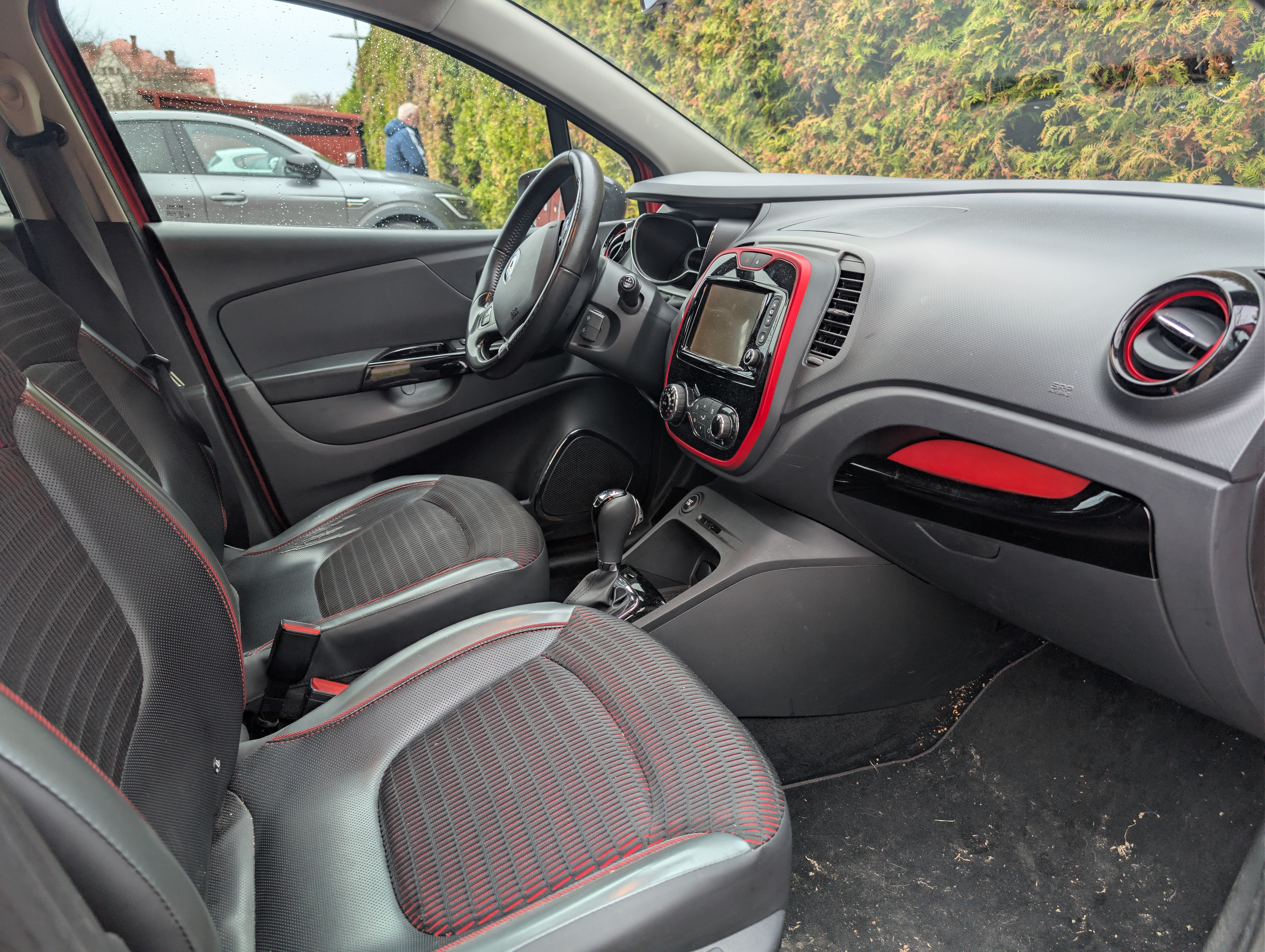 Renault Captur TCe 120 2015, bild 3/4