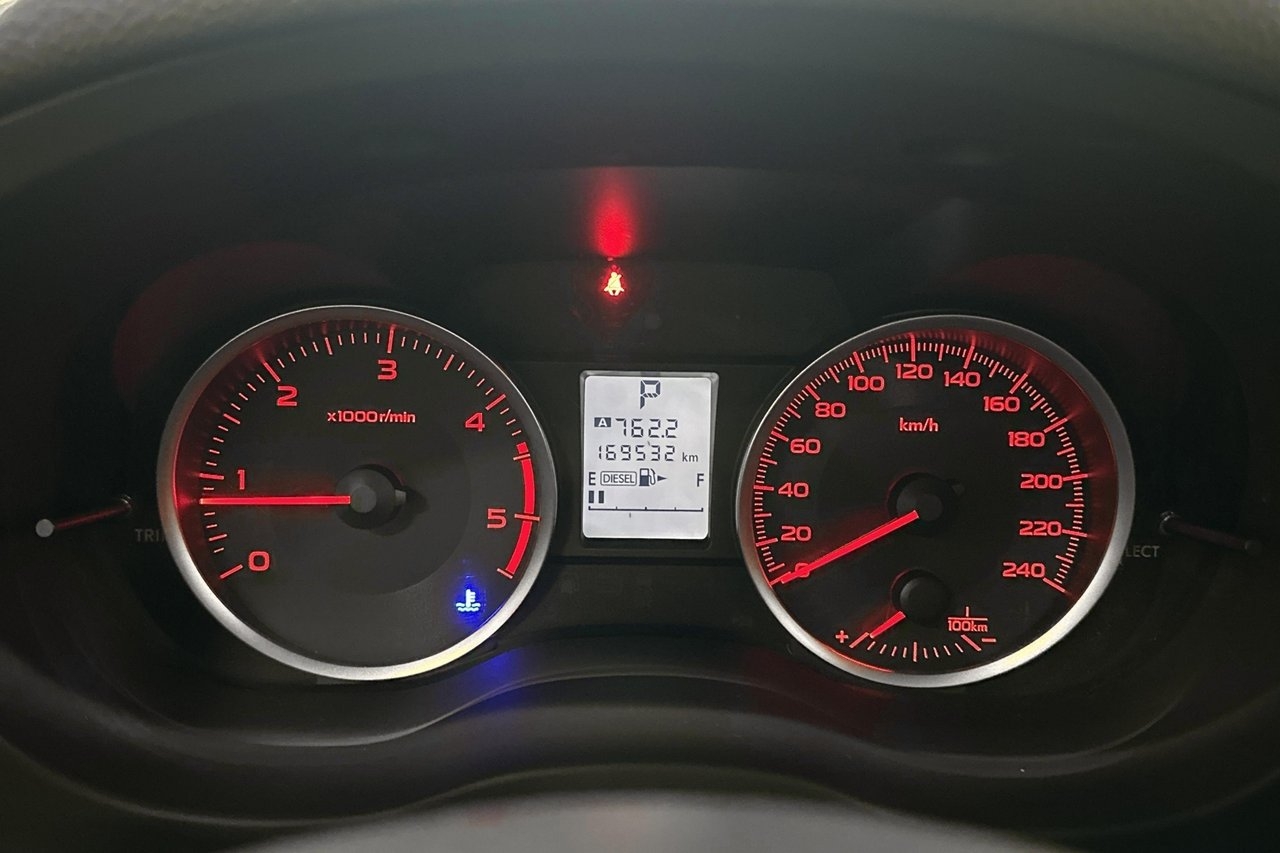 Subaru Forester 2.0D 2015, photo 10/10