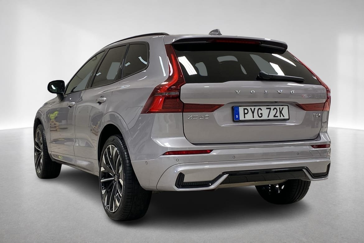 Volvo XC60 T6 Plus Dark Nordic 2026, bild 2/10
