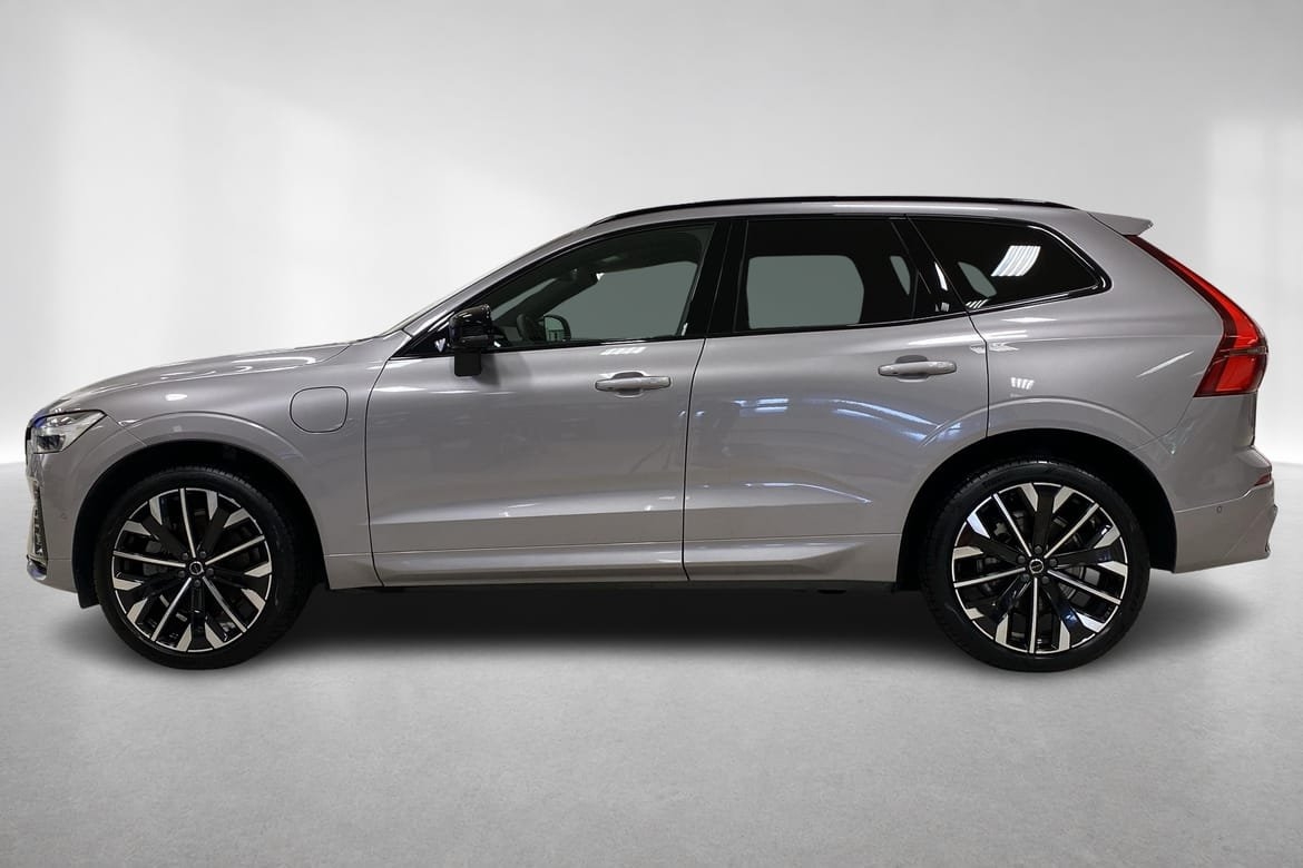 Volvo XC60 T6 Plus Dark Nordic 2026, bild 3/10