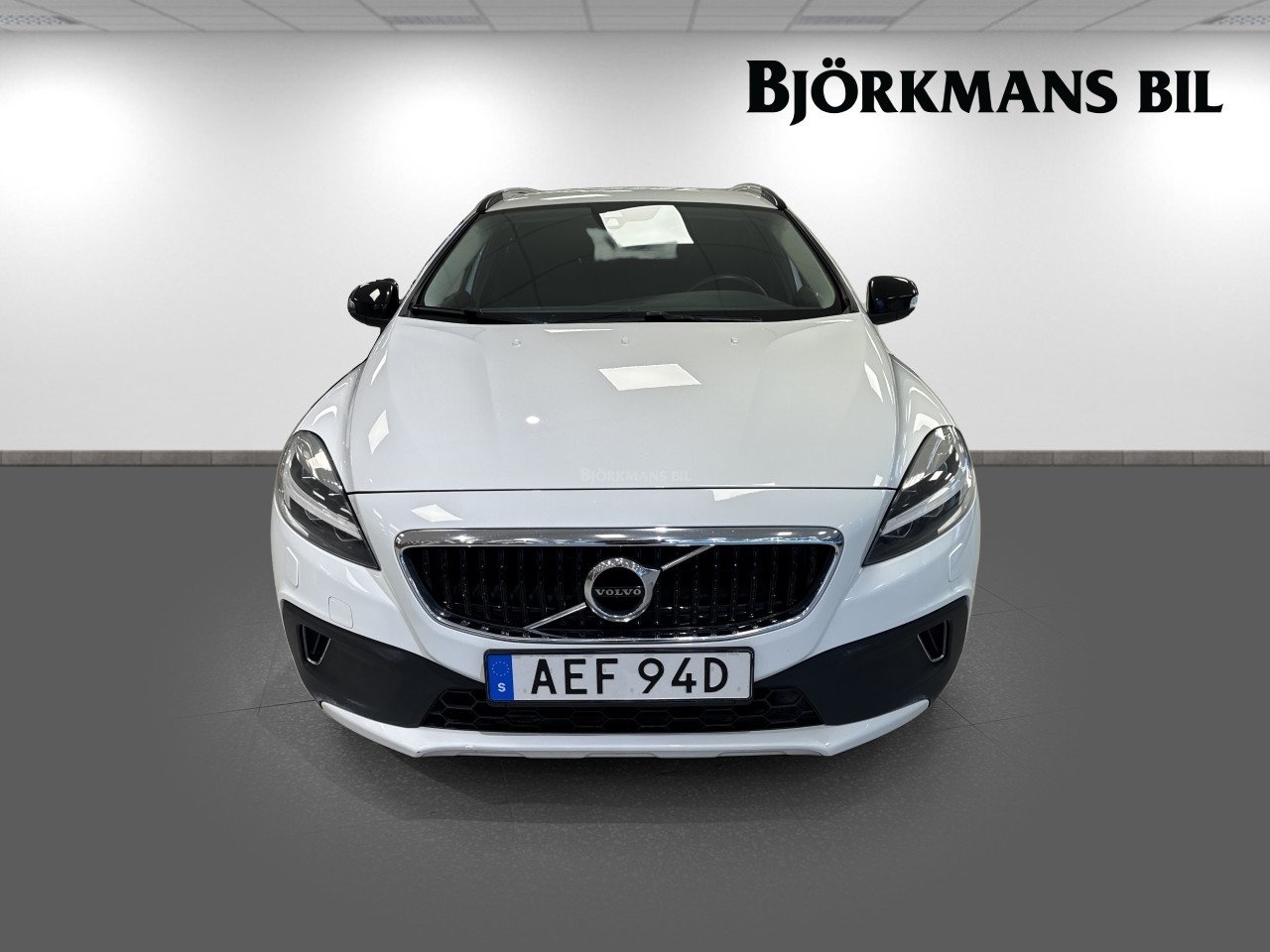 Volvo V40 Cross Country D3 2019, bild 2/10