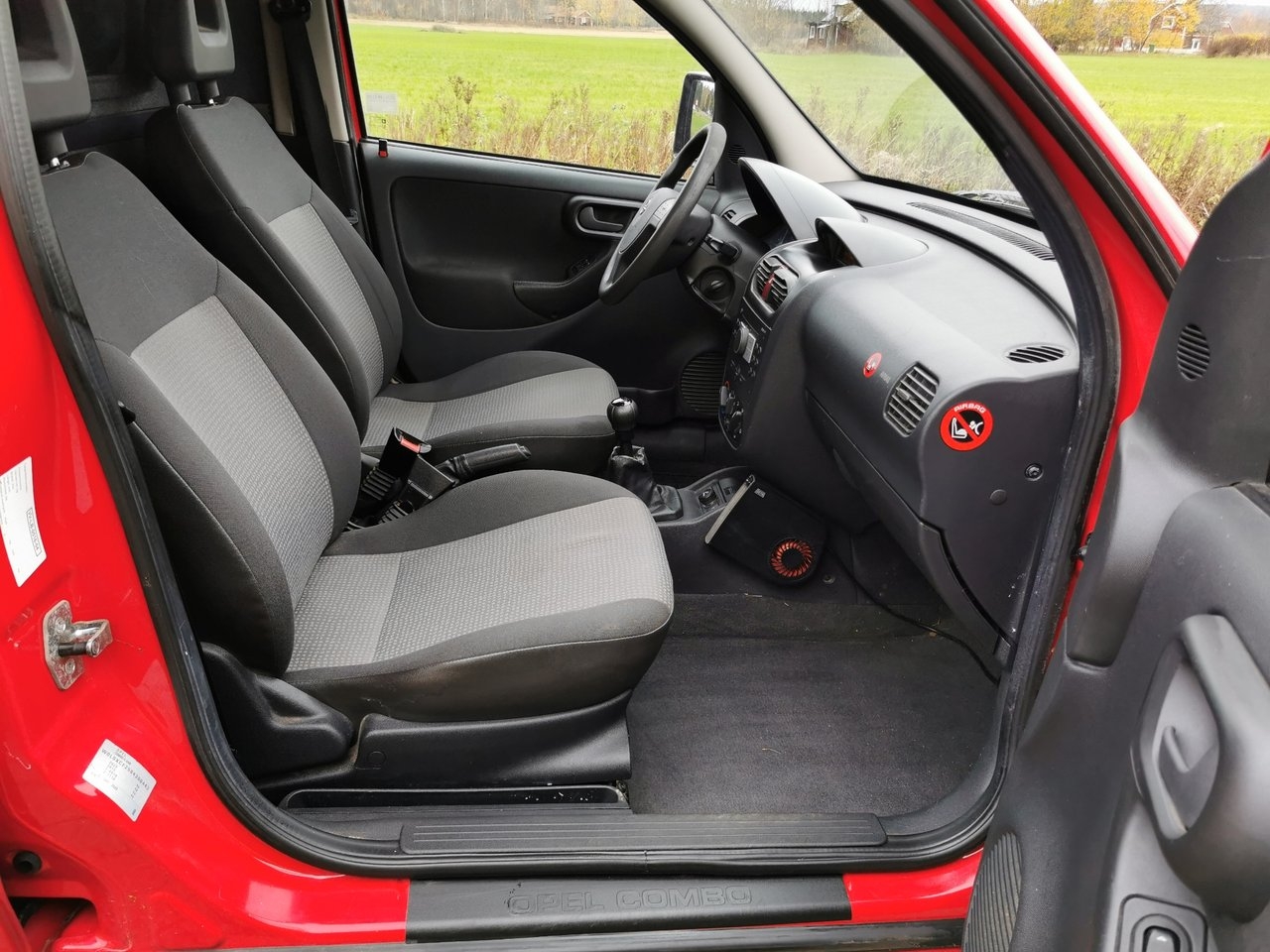 Opel Combo 1.3 CDTI 2008, bild 6/10