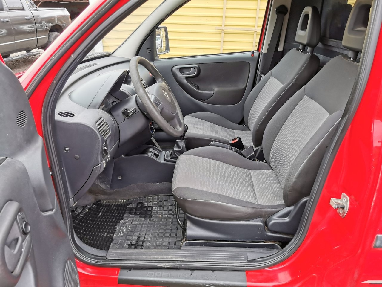 Opel Combo 1.3 CDTI 2008, bild 5/10
